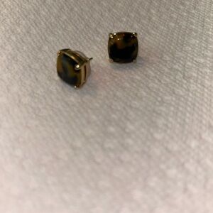 Kate Spade Tortoise and Gold Stud Earrings